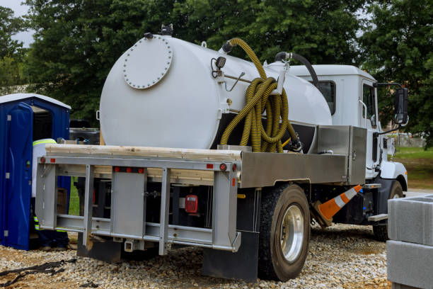 Best Portable toilet rental cost  in Oronoque, CT